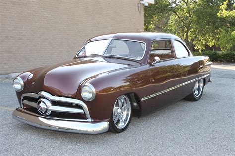 pictures of 1949 ford sedan